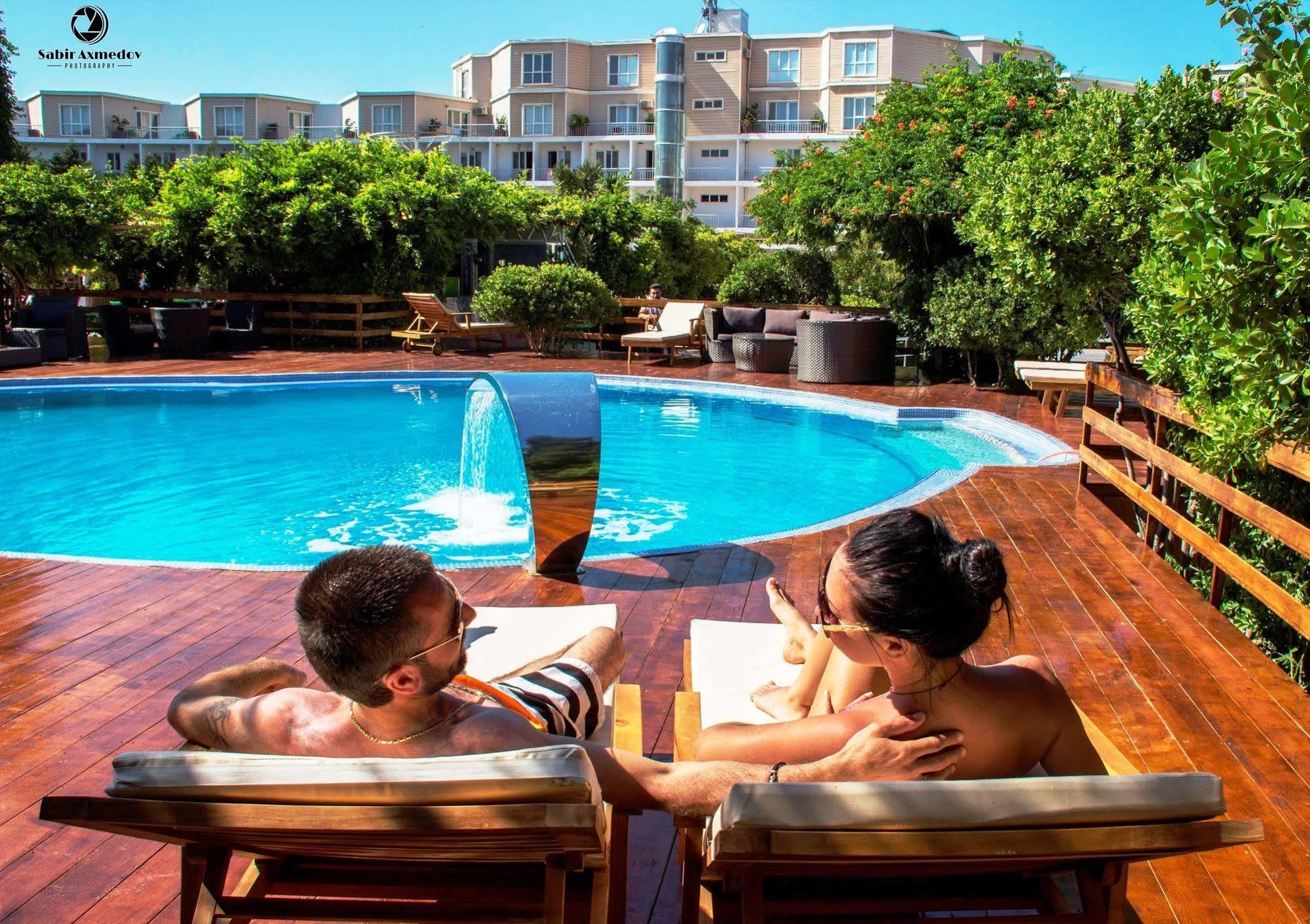 Af Hotel Aqua Park Family Resort Complex 诺夫哈那 外观 照片